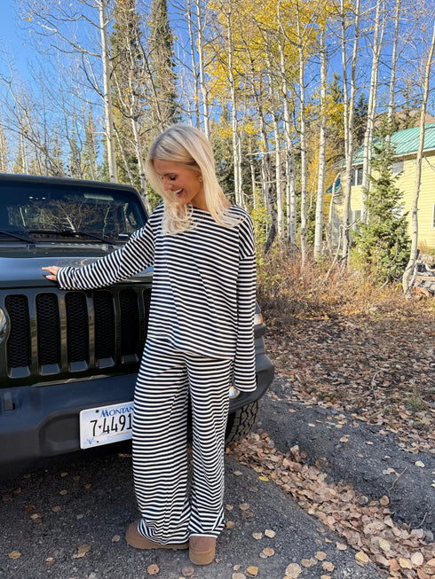 Weekender Striped Pullover